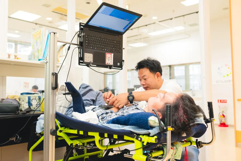 重度訪問介護　介助風景